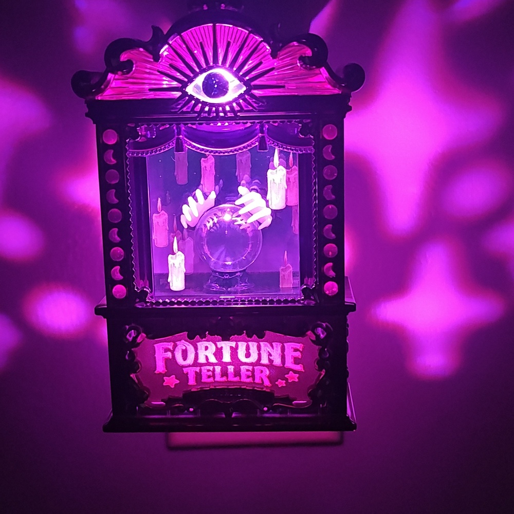 Bath & Body Works FORTUNE TELLER PROJECTOR NIGHTLIGHT Wallflowers Fragrance Plug